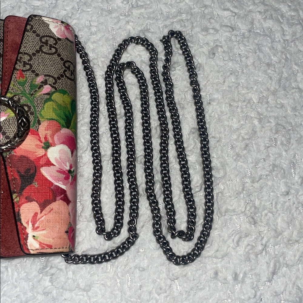 Gucci Dionysus GG Supreme Floral Pink Blooms Super Mini Chain Crossbody Bag - Picture 11 of 17
